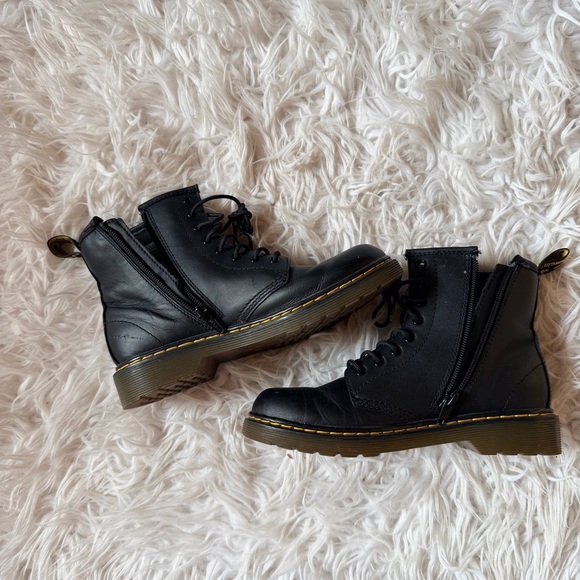 Junior 1460 doc martens black kids size 3 women’s size 5 - Picture 4 of 6
